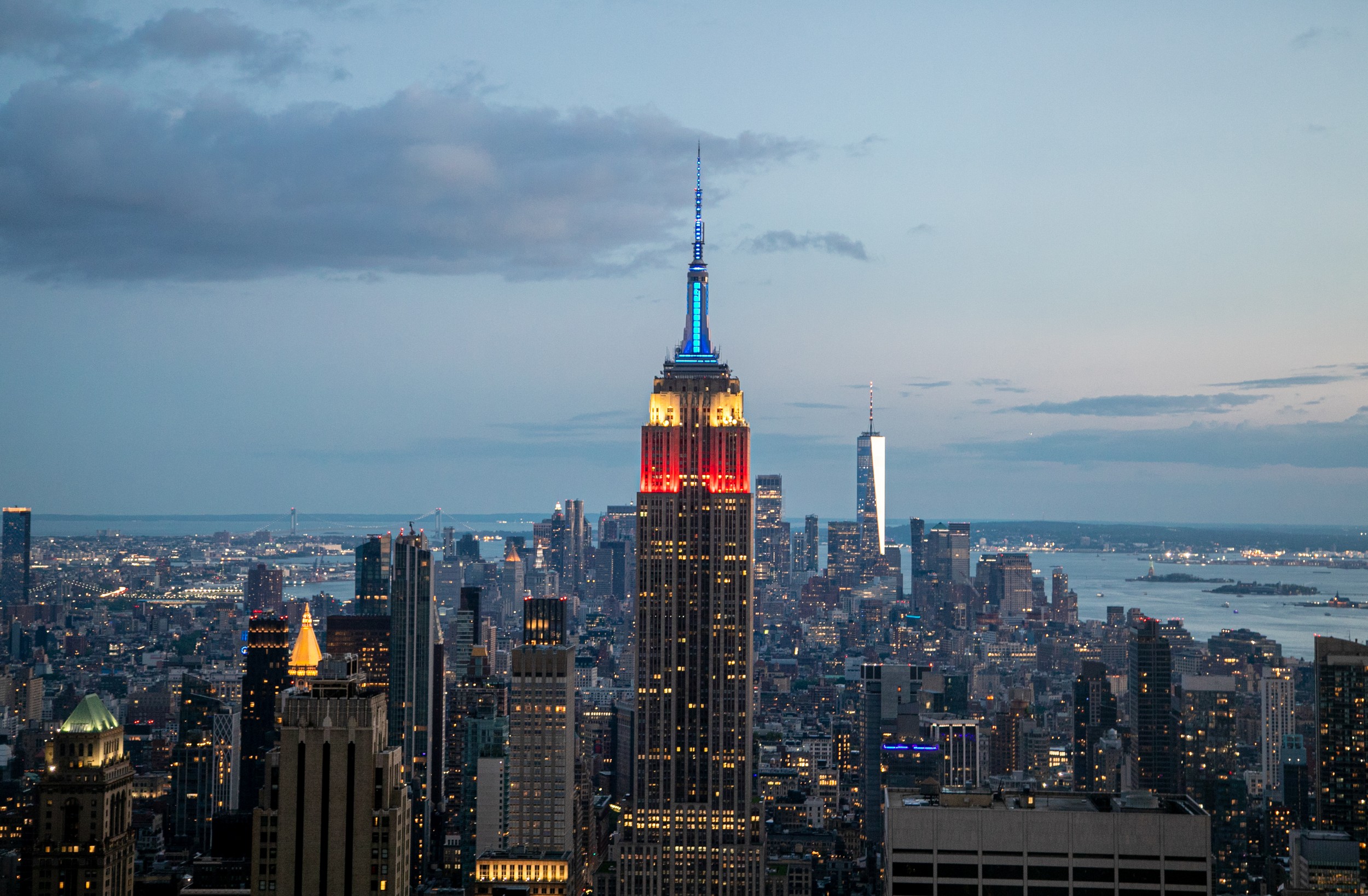 Empire State Night by ADDICTIVE STOCK CREATIVES — canvas wall art